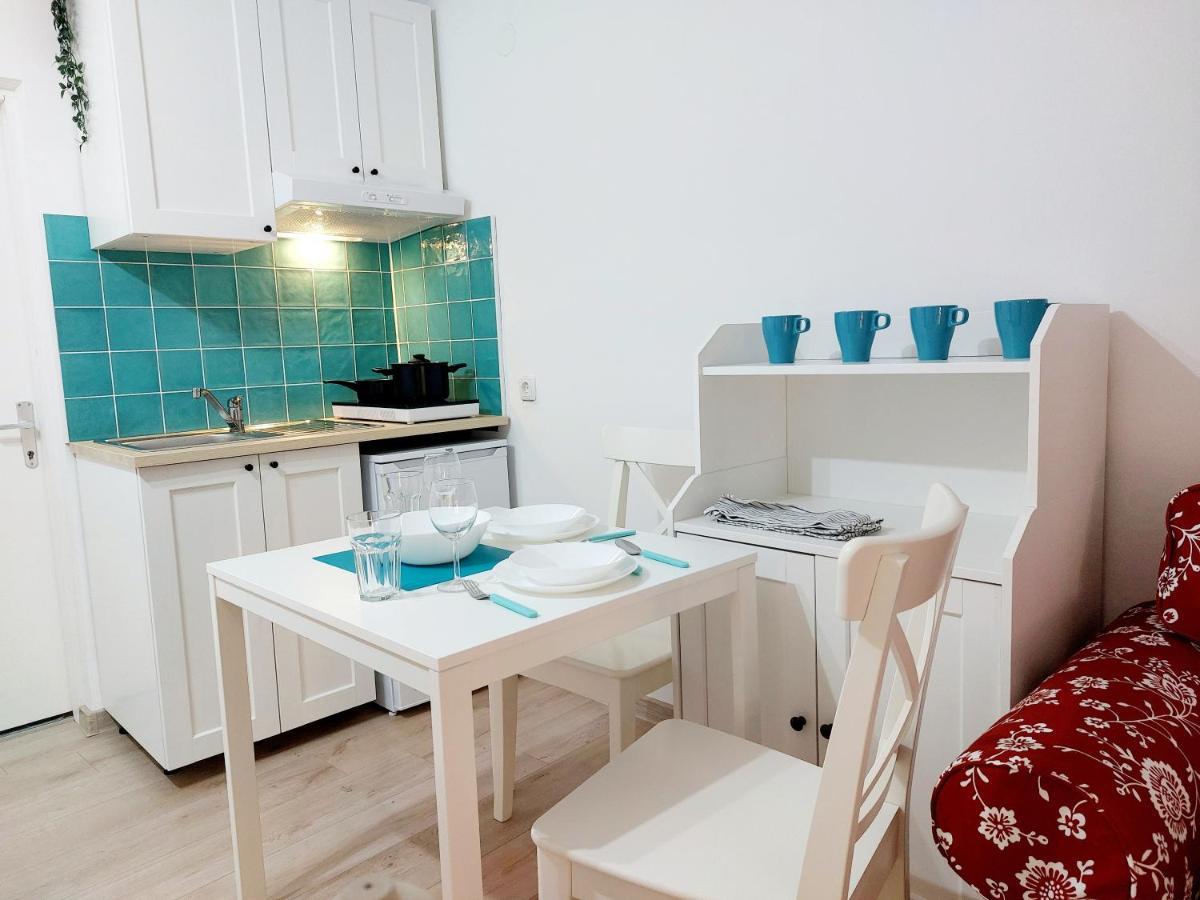Sha La La - Charming, Unique Studio In A Historic Building Next To A Castle, Wifi, Smart Tv, Washer-Dryer Бакар Екстериор снимка
