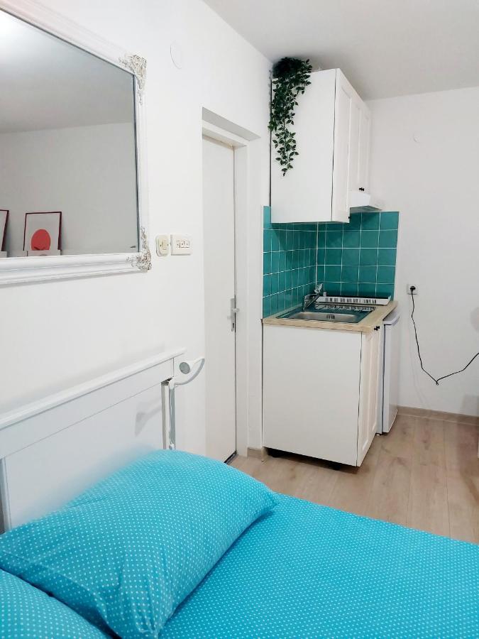 Sha La La - Charming, Unique Studio In A Historic Building Next To A Castle, Wifi, Smart Tv, Washer-Dryer Бакар Екстериор снимка