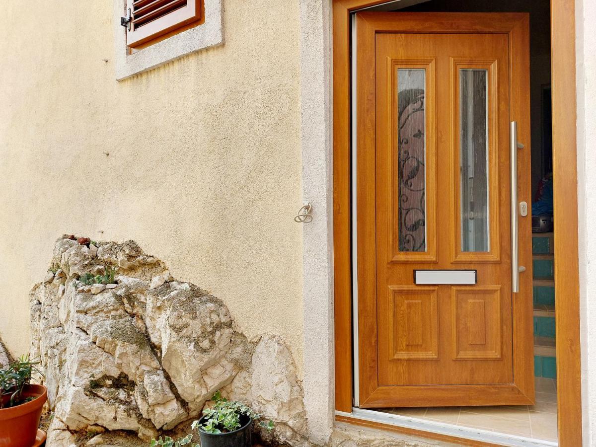 Sha La La - Charming, Unique Studio In A Historic Building Next To A Castle, Wifi, Smart Tv, Washer-Dryer Бакар Екстериор снимка