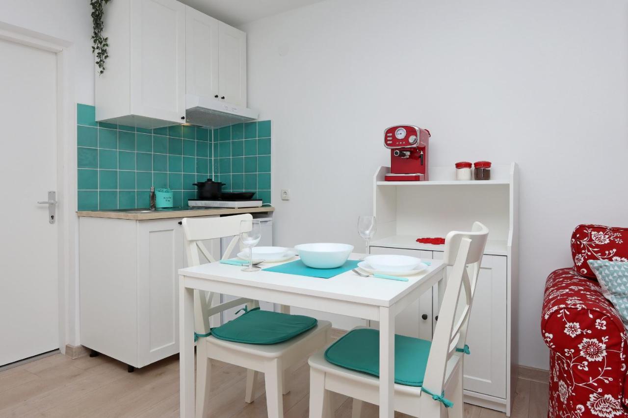 Sha La La - Charming, Unique Studio In A Historic Building Next To A Castle, Wifi, Smart Tv, Washer-Dryer Бакар Екстериор снимка