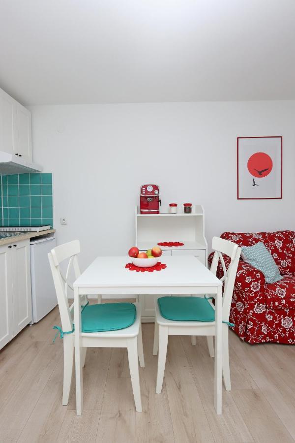 Sha La La - Charming, Unique Studio In A Historic Building Next To A Castle, Wifi, Smart Tv, Washer-Dryer Бакар Екстериор снимка